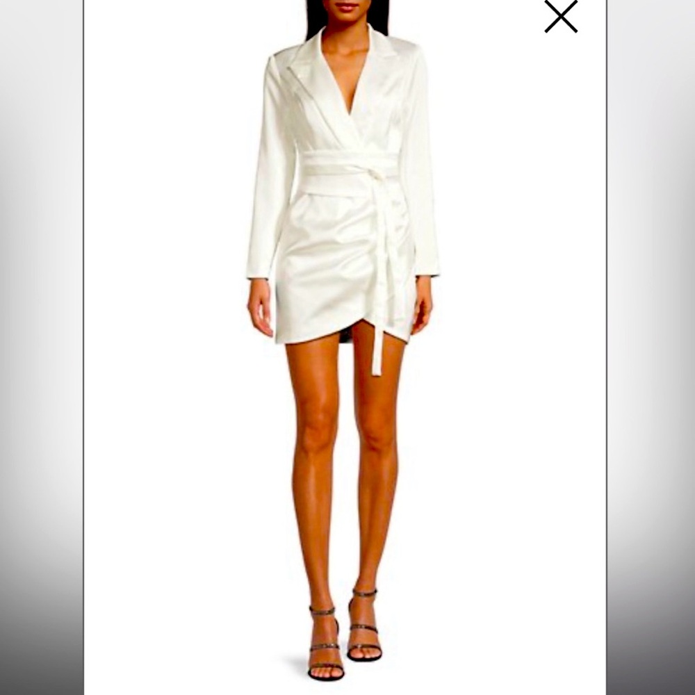 White Lavish Alice minidress sz 2 NWT